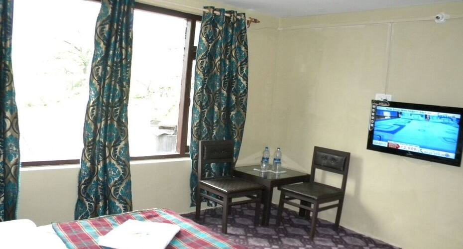 Dreamland Kashmir Cottage, Pahalgam 3